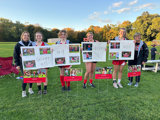 Montrose Varsity Field Hockey seniors pose after an 8-0 win at our senior game versus CSW.