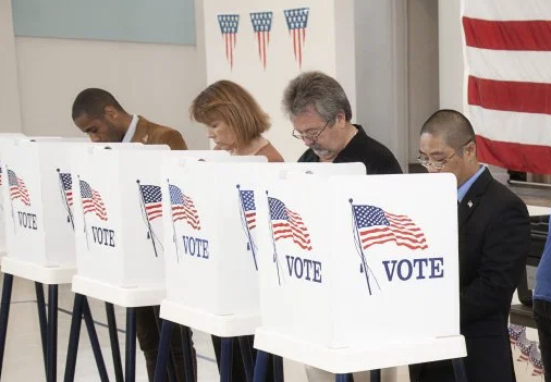 A picture of citizens from Asheville, North Carolina voting in their municipal elections. 