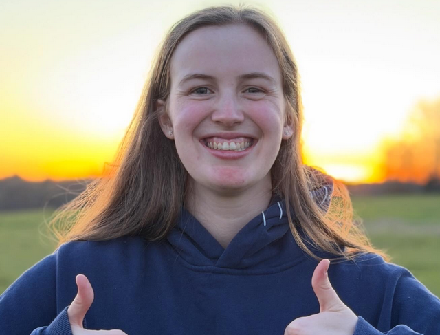 Allie Knight ‘26, Looking Glass Creative Writing Editor extraordinaire, is heading off to Ringling College of Art & Design next year.
