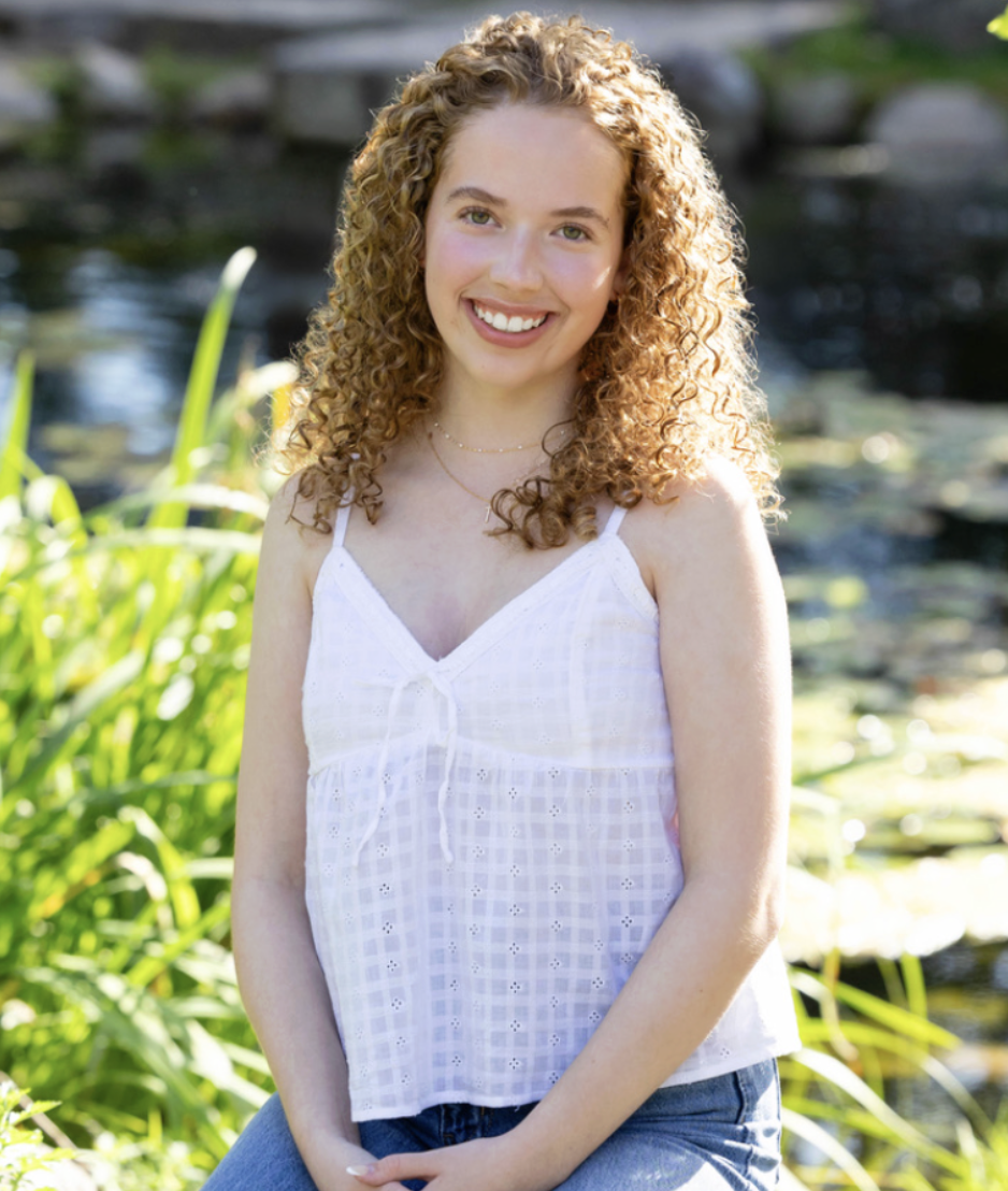  Sorina’s beautiful Senior picture!
