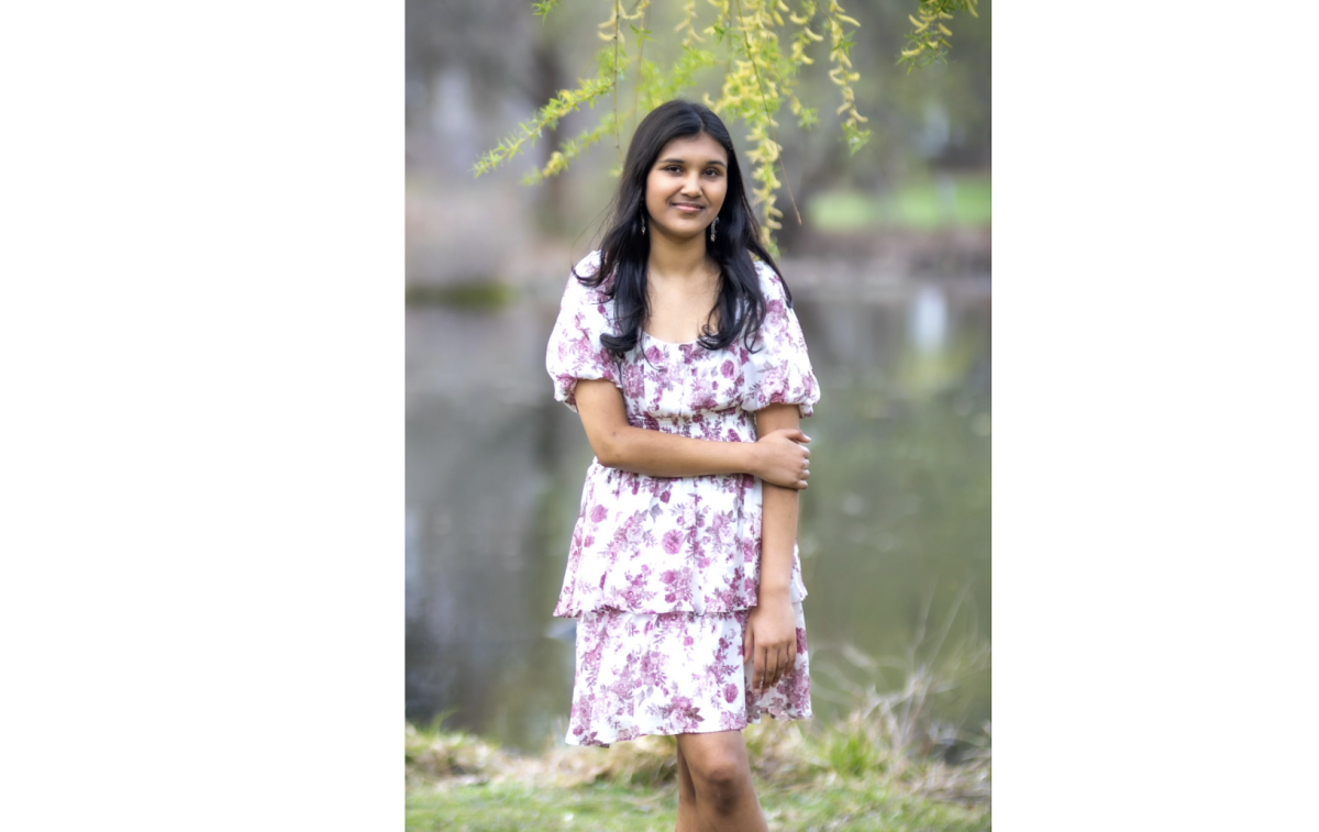 Sanya's Senior Photo!