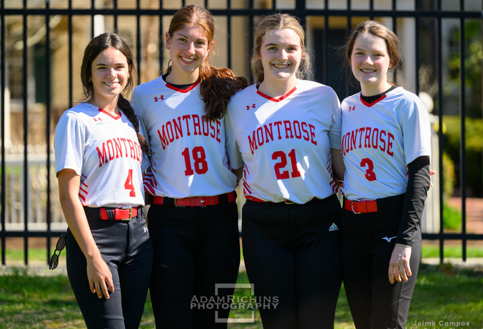 Thank you Softball Seniors 2026!
