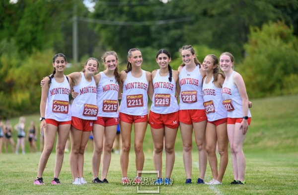 The Varsity Cross Country Team before their race.