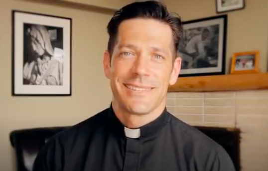 Fr. Mike Schmitz Fosters Faith in the Midst of Chaos